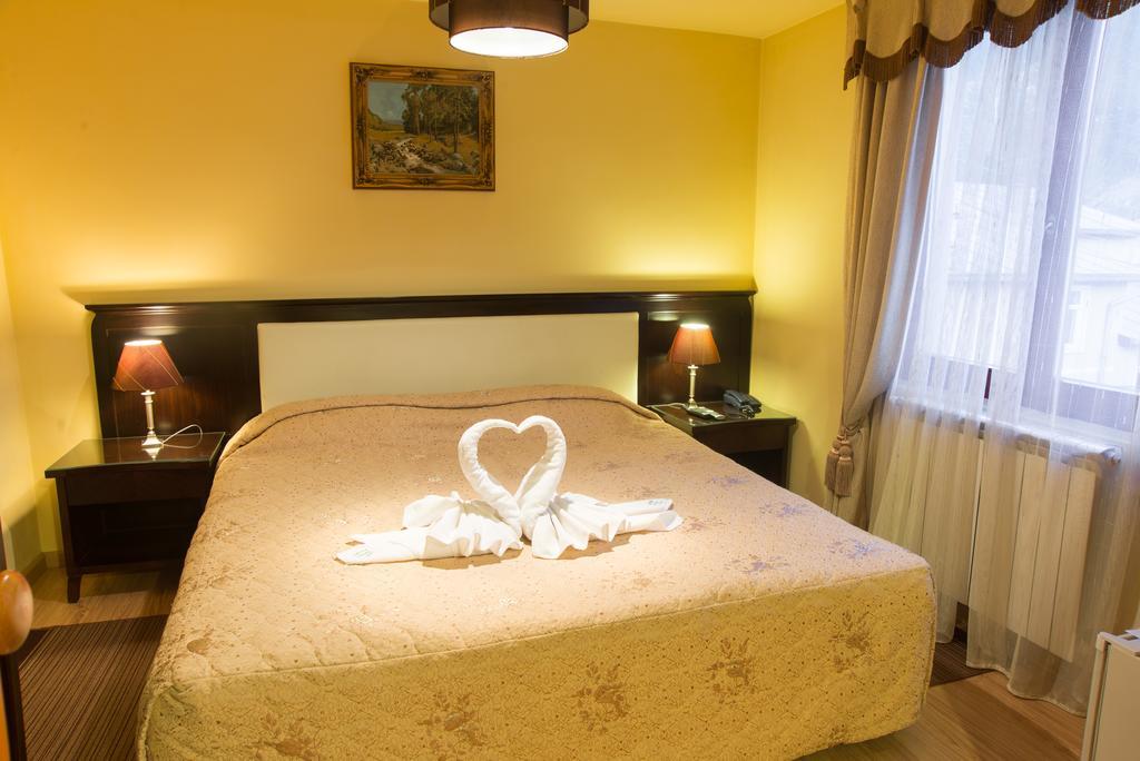 Csillag Panzio Hotel Lunca de Jos  Buitenkant foto